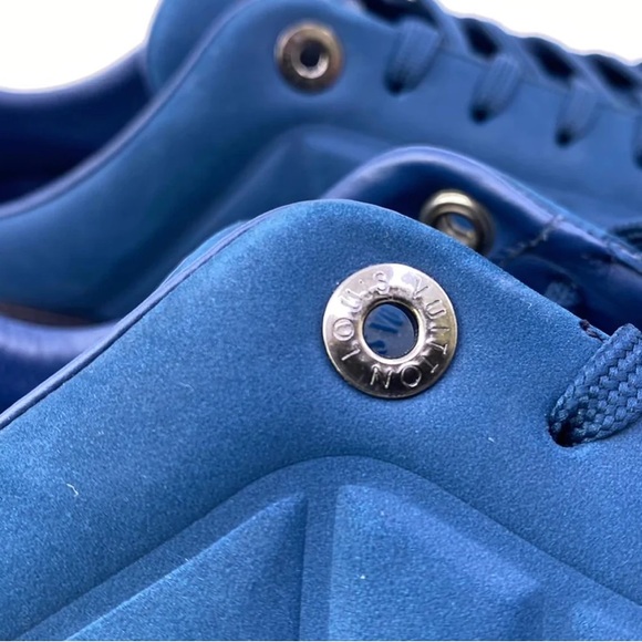 LOUIS VUITTON.  USED IN MINT CONDITION 🔥

FUSELAGE SNEAKER - Picture 11 of 16